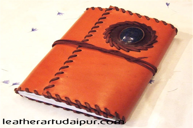 Art Leather Journal : Traditional Leather Notebook